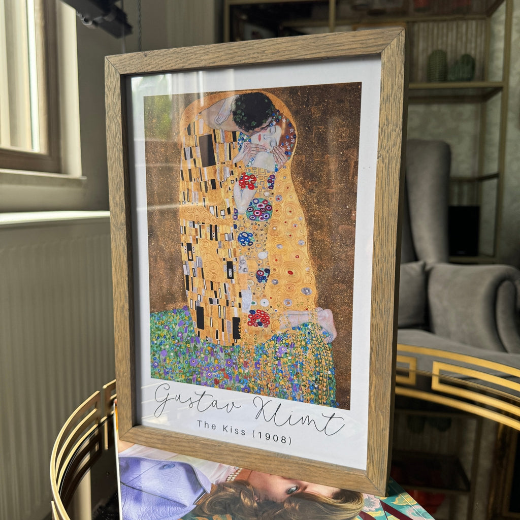 A4 Derin 4 cm Masif Meşe Ahşap Çerçeve – Grey Mist | Klimt “The Kiss” Sanat Baskısı Dahil | İskandinav Duvar Sanatı - FlorenziArt
