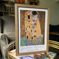 A4 Derin 4 cm Masif Meşe Ahşap Çerçeve – Grey Mist | Klimt “The Kiss” Sanat Baskısı Dahil | İskandinav Duvar Sanatı - FlorenziArt